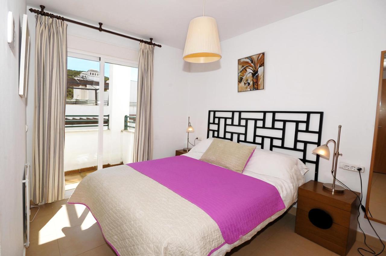 3 Bedroom Townhouse Benahavis Village Exterior photo