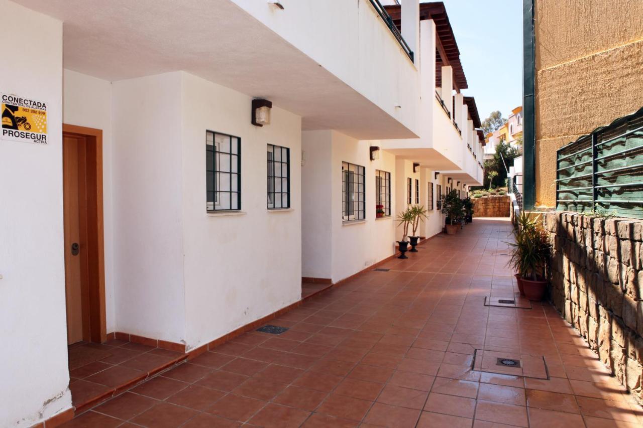 3 Bedroom Townhouse Benahavis Village Exterior photo